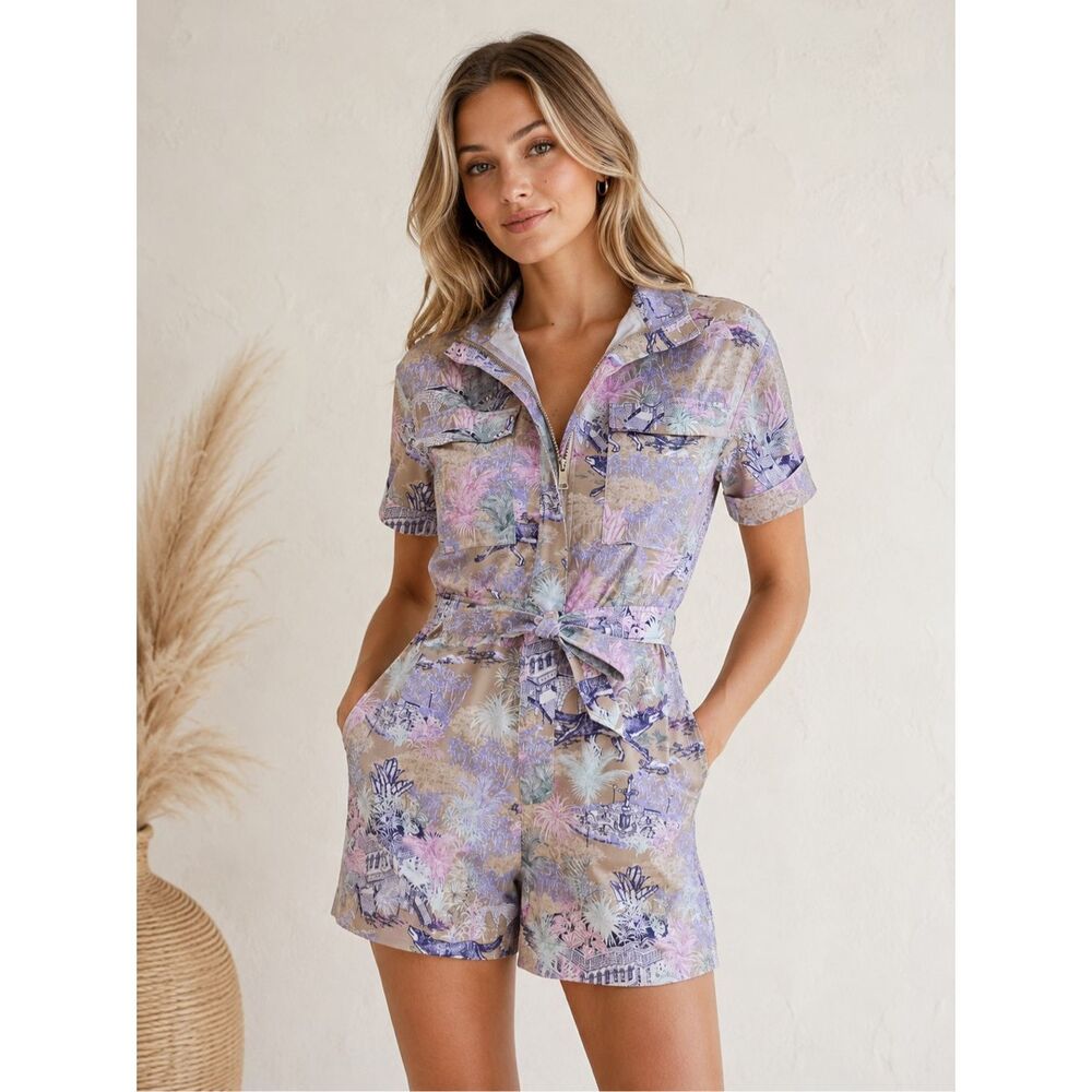 Greyson Savannah Nights Evren Vibrant Athletic Shorts Romper Size Small